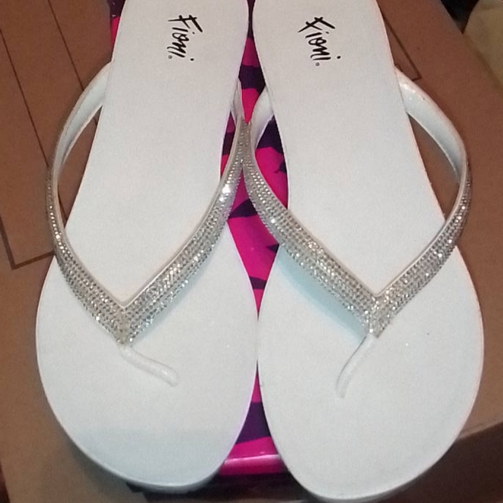 Fioni Wedge Sandals